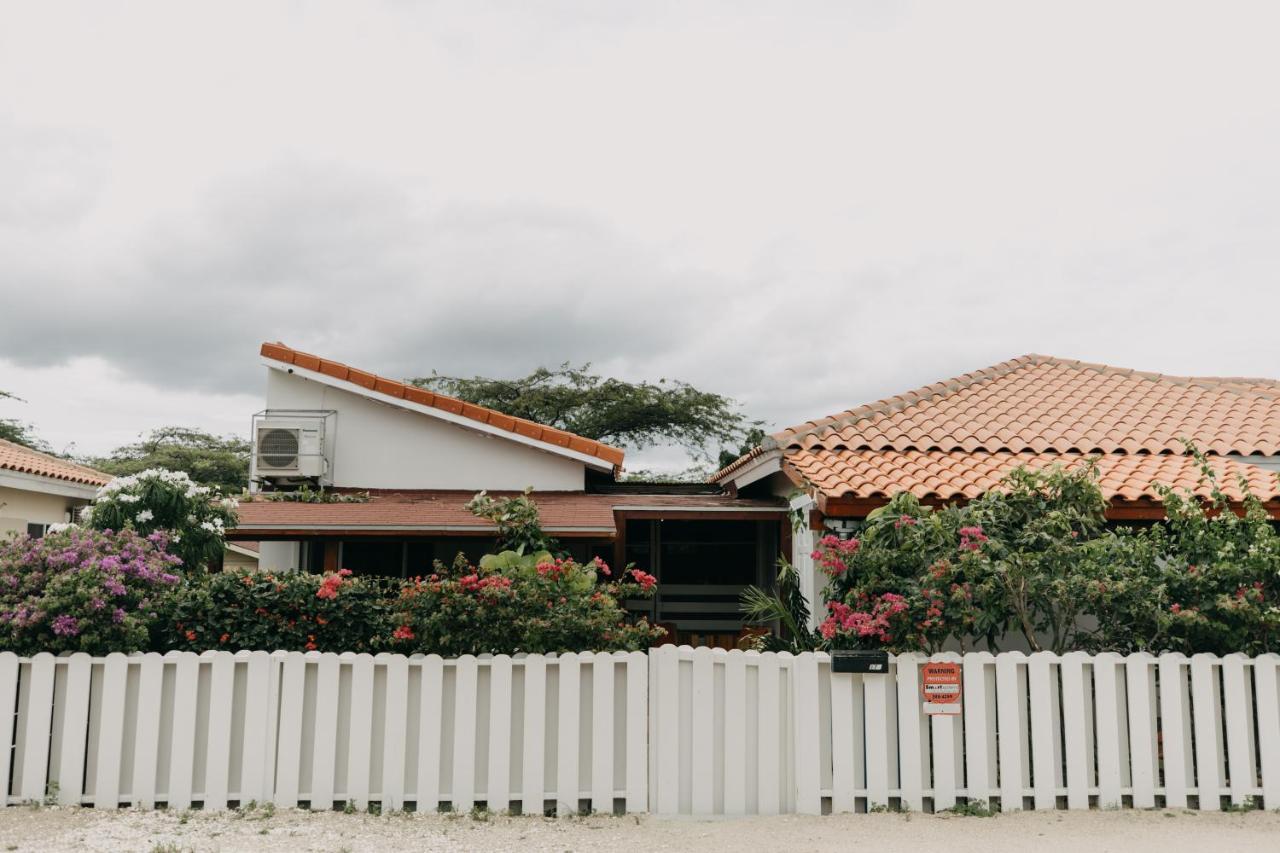 Bubali Studio Palm Beach ภายนอก รูปภาพ